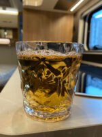 akrilik-prizma-bardak-250-ml-seffaf1-3